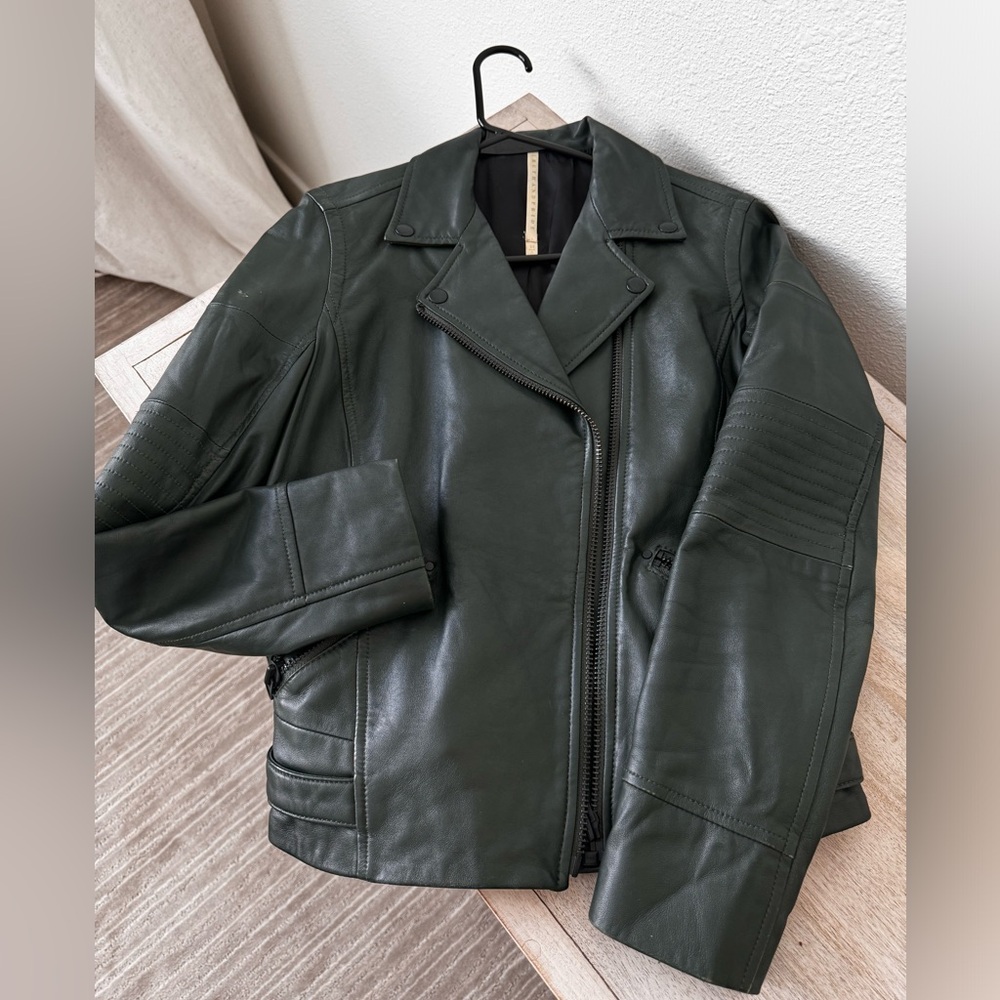 Thruth and pride leather jacket xs